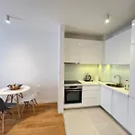 Argentum Point 1br Апартаменти *