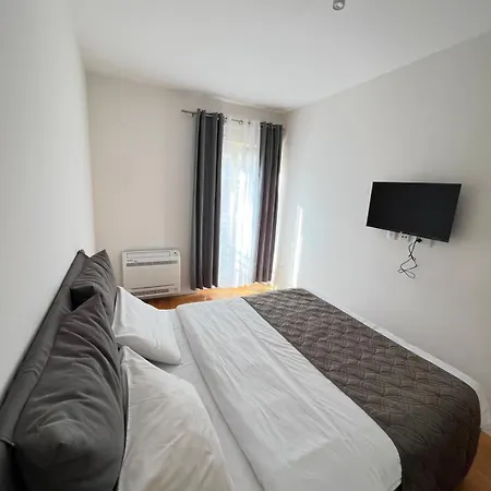 Апартаменты Argentum Point 1br Подгорица