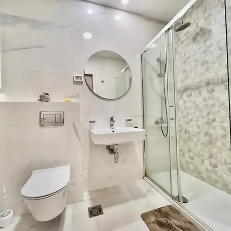 Argentum Point 1br Апартаменты *