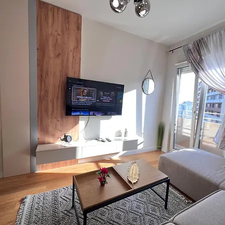 Argentum Point 1br Апартаменты *